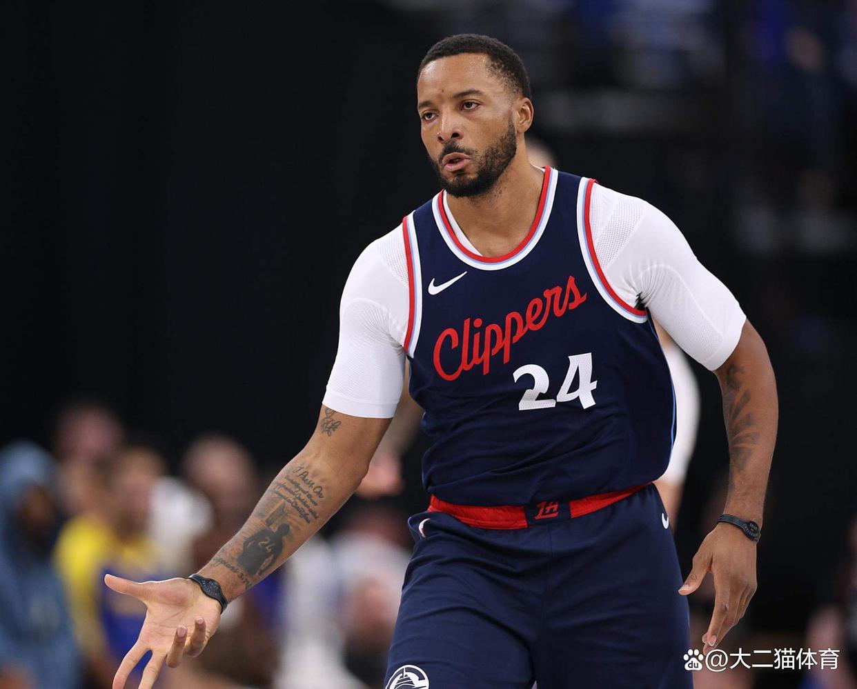 爱游戏入口-关于洛杉矶快船迎全明星赛关键赛，加时末段绝杀压哨，质疑声仍在，控场能力受关注的信息