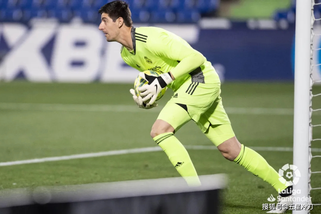 ayx体育官方网站-赛后西甲传出新动向，阿贾克斯强势反弹，管理层表态——气氛紧张，控场能力受关注的简单介绍